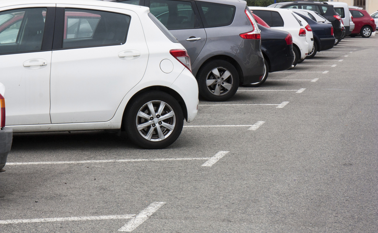 parking lot sealing contractors Toronto