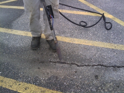 Sealcoating a Parking Lot