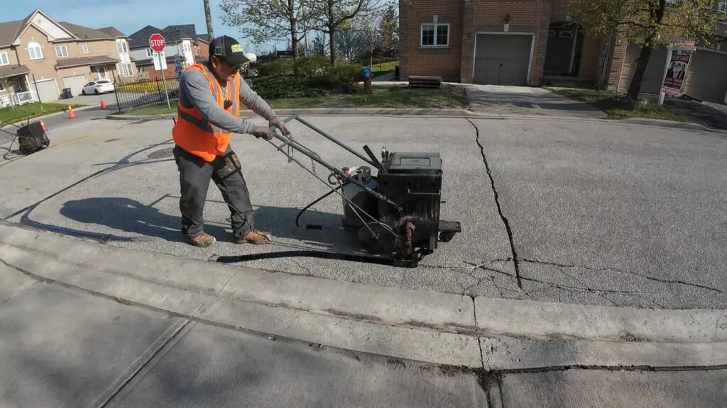 Asphalt Sealers - Water-Based vs. Oil-Based